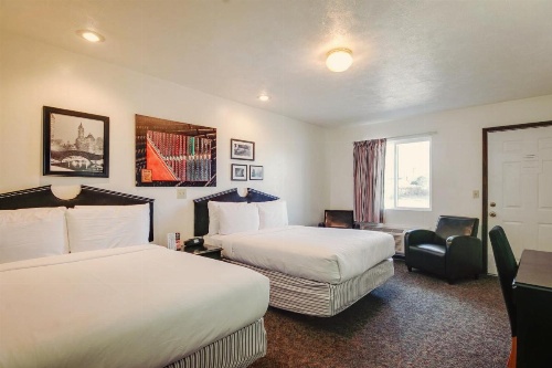 Simmer Motel image 12