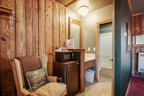 Simmer Motel image 44
