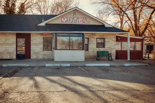 Simmer Motel image 47
